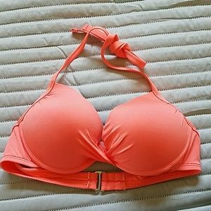 Coral bikini top perfect for summer, size M